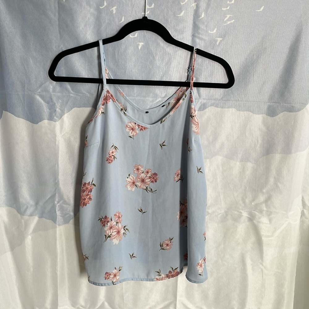 ⭐️Floral Cami blouse